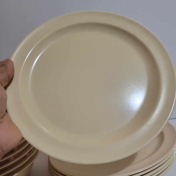 Set of 12 Adcraft Restaurant ware Melamine Bowls and Plates - Picture 5 of 6